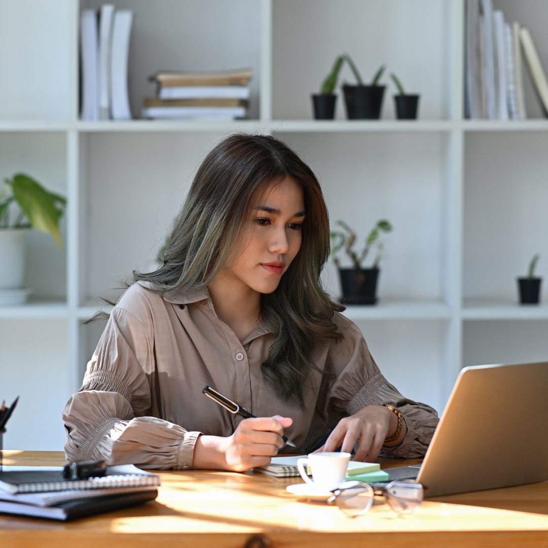 interior design admin assistant